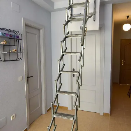 Letmalaga Full Apartment